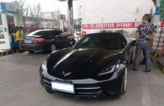 這輛車的車標(biāo)，看起來還是挺